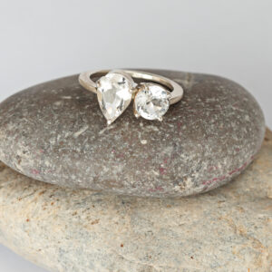 White topaz “toi et moi” ring