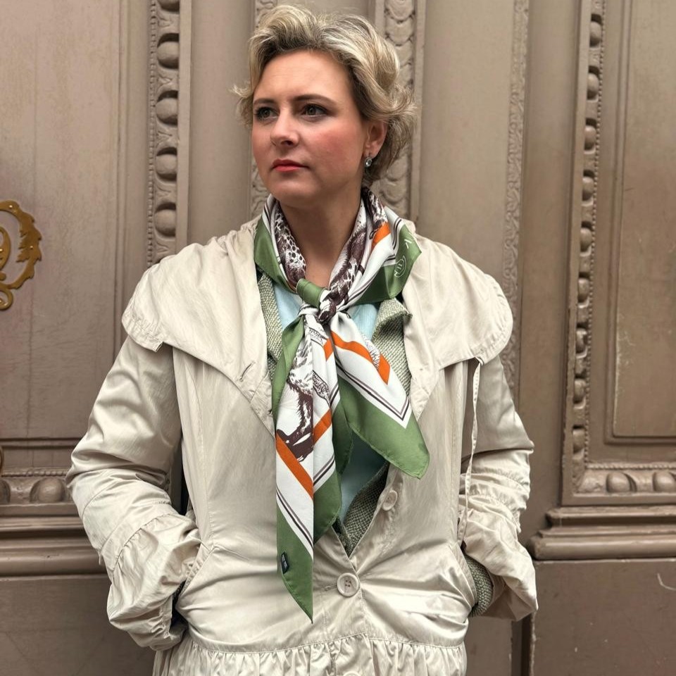 小物 everyone classic silk scarf Classic Silk Scarf